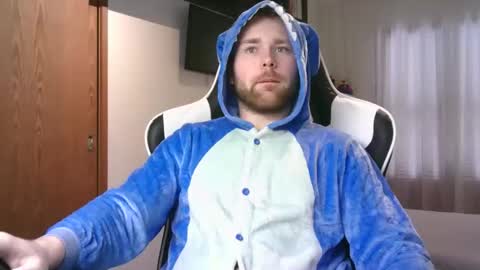 Snapshot of rubividal chatting on 10/20/25, 03:12 rubividal online show from 10/20/25, 03:12