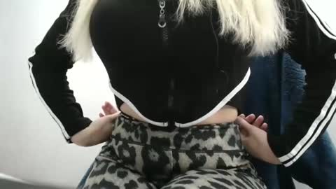 Snapshot of ruby988 chatting on 01/10/26, 07:26 ruby988 online show from 01/10/26, 07:26