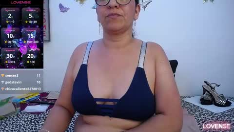 Snapshot of ruby_brown_ chatting on 01/15/25, 10:24 Ruby online show from 01/15/25, 10:24