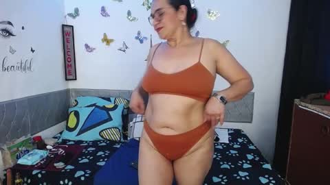 Snapshot of ruby_brown_ chatting on 02/03/25, 07:10 Ruby online show from 02/03/25, 07:10