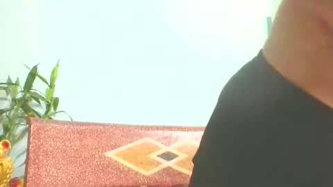 Snapshot of ruby_chann chatting on 10/05/25, 08:34 ruby_chann online show from 10/05/25, 08:34