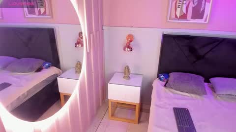 ruby  online show from 11/01/25, 03:03