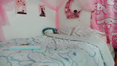 Snapshot of ruby_wren chatting on 02/09/26, 01:53 Ruby Wren online show from 02/09/26, 01:53