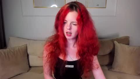 Snapshot of rubyattwood chatting on 03/03/25, 09:26 rubyattwood online show from 03/03/25, 09:26