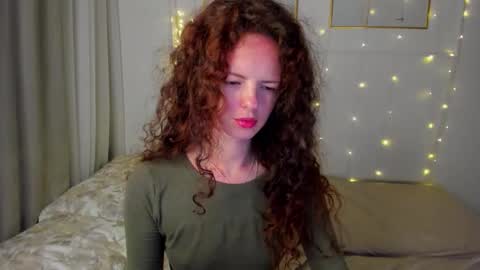 Snapshot of rubyattwood chatting on 11/06/25, 10:32 rubyattwood online show from 11/06/25, 10:32