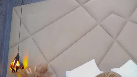 Snapshot of rubyluxee chatting on 02/19/25, 09:17 Ruby Luxe online show from 02/19/25, 09:17