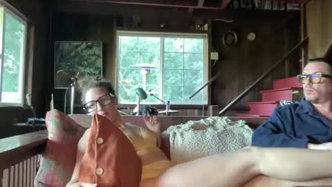 Snapshot of rubywavesback chatting on 04/29/26, 12:59 rubywavesback online show from 04/29/26, 12:59