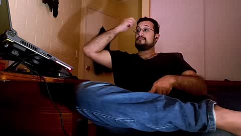 Snapshot of ruck_31 chatting on 12/31/24, 03:23 Ruck online show from 12/31/24, 03:23