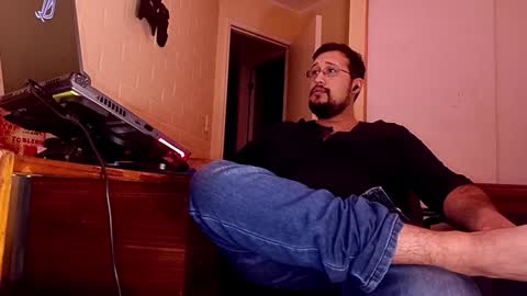 Snapshot of ruck_31 chatting on 01/15/25, 02:27 Ruck online show from 01/15/25, 02:27