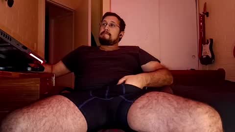 Snapshot of ruck_31 chatting on 02/21/25, 03:45 Ruck online show from 02/21/25, 03:45