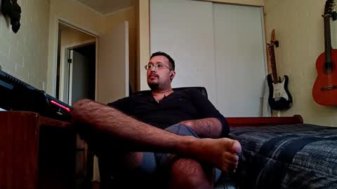 Snapshot of ruck_31 chatting on 10/24/25, 10:28 Ruck online show from 10/24/25, 10:28