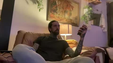 Snapshot of ruckusofficial chatting on 02/06/25, 09:32 Ruckus online show from 02/06/25, 09:32