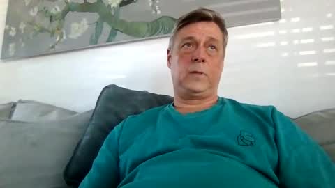 Snapshot of rudeski chatting on 04/07/26, 03:34 rudeski online show from 04/07/26, 03:34