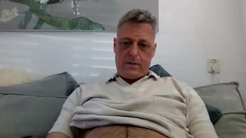 Snapshot of rudeski chatting on 04/25/26, 01:03 rudeski online show from 04/25/26, 01:03