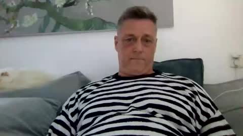 Snapshot of rudeski chatting on 05/05/26, 03:09 rudeski online show from 05/05/26, 03:09