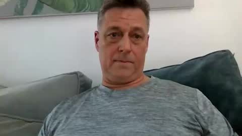 Snapshot of rudeski chatting on 05/17/26, 02:24 rudeski online show from 05/17/26, 02:24