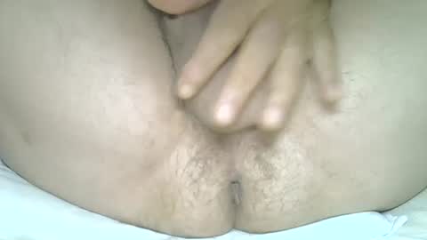 Snapshot of rudiruba chatting on 09/08/25, 06:18 rudisuzzy online show from 09/08/25, 06:18