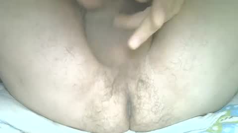 Snapshot of rudiruba chatting on 12/19/25, 12:23 rudisuzzy online show from 12/19/25, 12:23