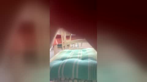 Snapshot of rudy07x chatting on 04/19/26, 06:10 Rudy online show from 04/19/26, 06:10