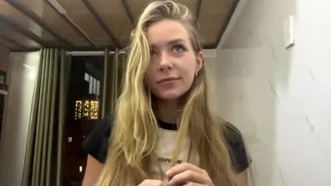 KaY online show from 06/23/26, 12:14