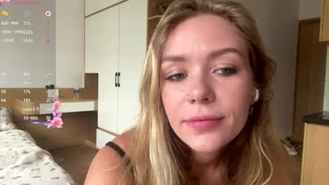 KaY online show from 08/01/26, 10:14
