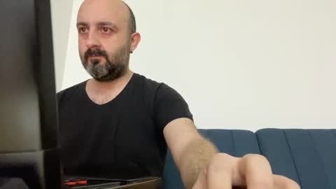 rufa_life online show from 02/19/25, 08:01