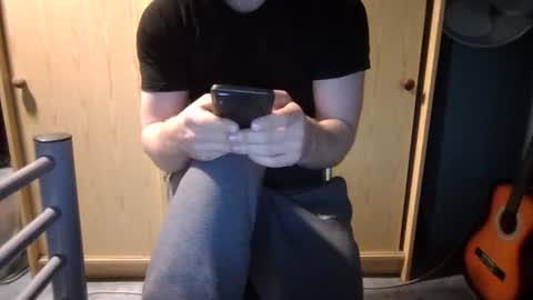 Snapshot of rugby_boy200 chatting on 04/04/26, 02:58 rugby_boy200 online show from 04/04/26, 02:58