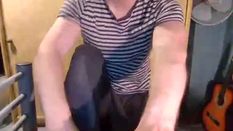 Snapshot of rugby_boy200 chatting on 04/05/26, 06:16 rugby_boy200 online show from 04/05/26, 06:16