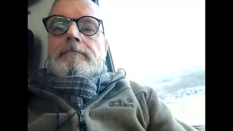 Snapshot of ruk_ri913mn chatting on 01/03/25, 12:41 Jimi online show from 01/03/25, 12:41