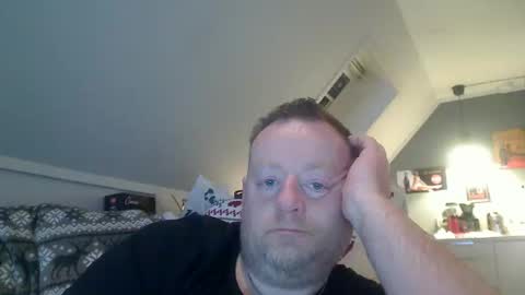 Snapshot of runepetter chatting on 02/02/25, 07:04 bignorwegian online show from 02/02/25, 07:04