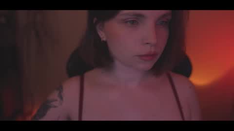 Snapshot of running_with_the_wolves chatting on 03/06/26, 11:01 Elena online show from 03/06/26, 11:01