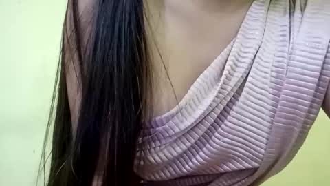 Snapshot of rupali01 chatting on 02/12/25, 12:33 Rupali online show from 02/12/25, 12:33