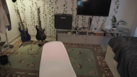 Snapshot of rusbradpitt chatting on 11/02/25, 01:13 rusbradpitt online show from 11/02/25, 01:13