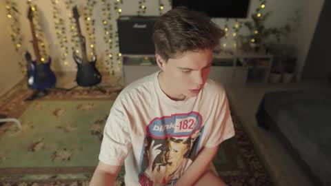 rusbradpitt online show from 02/17/26, 04:24