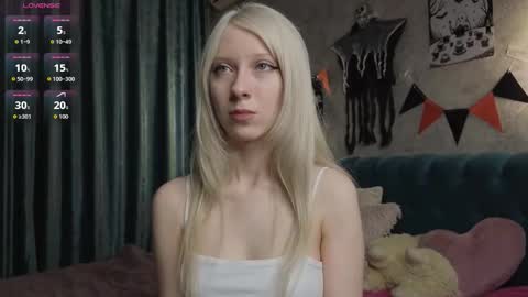 Snapshot of rush_of_feelings chatting on 11/02/25, 07:16 My name is a capital of great britan online show from 11/02/25, 07:16