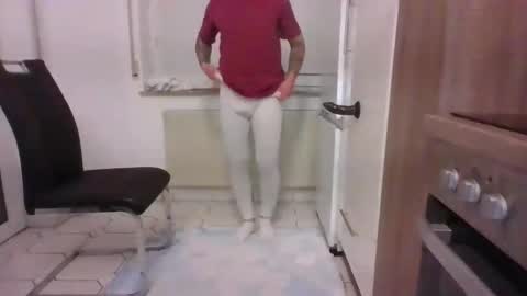 Ruskinni online show from 12/15/24, 06:04