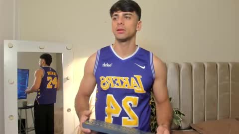 Russ online show from 09/18/25, 10:39