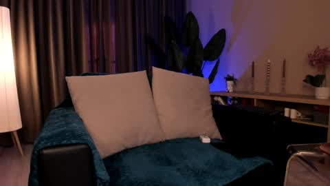 Snapshot of russianbonita chatting on 04/08/26, 03:12 Chrissy online show from 04/08/26, 03:12