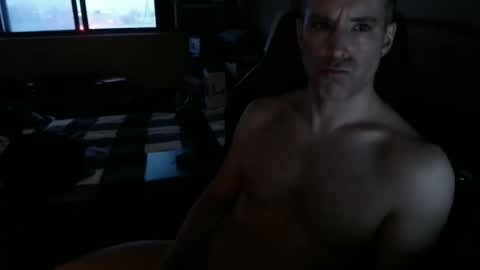 rustic_cuse_777 online show from 01/14/26, 09:52