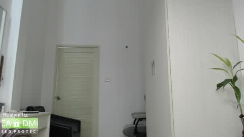 Snapshot of rustynf1tz chatting on 05/03/26, 03:23 MillionDollarGuy online show from 05/03/26, 03:23