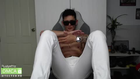 Snapshot of rustynf1tz chatting on 05/12/26, 04:59 MillionDollarGuy online show from 05/12/26, 04:59