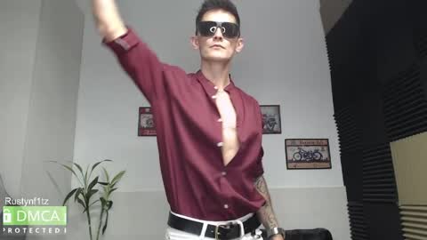 Snapshot of rustynf1tz chatting on 05/13/26, 06:22 MillionDollarGuy online show from 05/13/26, 06:22