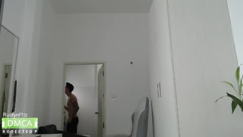 Snapshot of rustynf1tz chatting on 05/31/26, 03:26 MillionDollarGuy online show from 05/31/26, 03:26