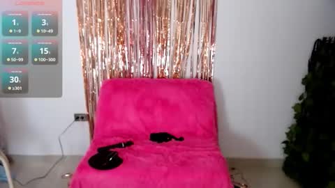 Snapshot of ruth_blue21 chatting on 11/26/25, 01:45 ruth_blue21 online show from 11/26/25, 01:45