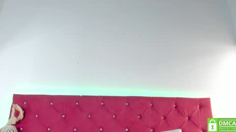 Snapshot of ruth_harvey chatting on 12/28/24, 03:59 Ruth online show from 12/28/24, 03:59