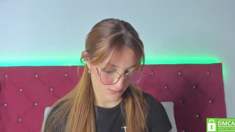 Snapshot of ruth_harvey chatting on 01/14/25, 12:35 Ruth online show from 01/14/25, 12:35