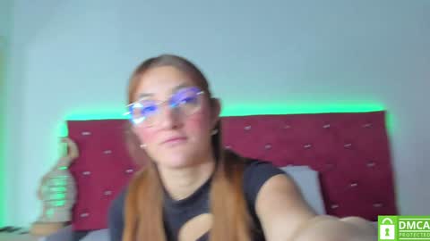 Snapshot of ruth_harvey chatting on 01/16/25, 12:31 Ruth online show from 01/16/25, 12:31