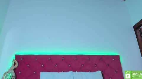 Snapshot of ruth_harvey chatting on 01/22/25, 12:49 Ruth online show from 01/22/25, 12:49