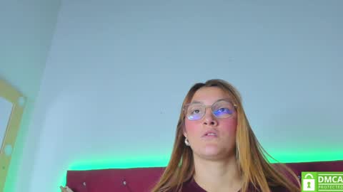 Snapshot of ruth_harvey chatting on 01/31/25, 06:25 Ruth online show from 01/31/25, 06:25