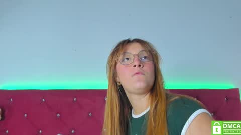 Snapshot of ruth_harvey chatting on 02/14/25, 02:23 Ruth online show from 02/14/25, 02:23